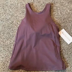 Athleta lightening support top